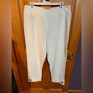 Soft Surroundings Women’s White Straight Leg Crop Pants